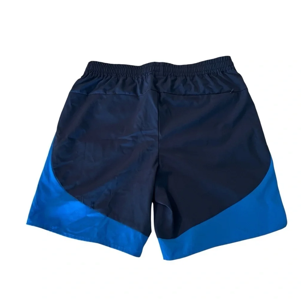 Tek Gear Navy and Blue Athletic Shorts Size Small